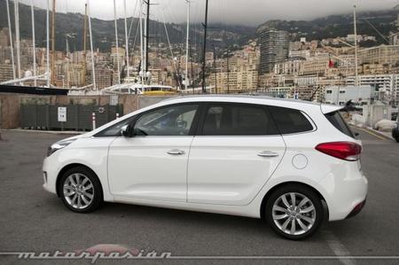 Kia Carens 2013, presentación y prueba en Mónaco
