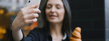 Un influencer me pide comer gratis a cambio de promoción, un pago en especie del que Hacienda también quiere su parte 