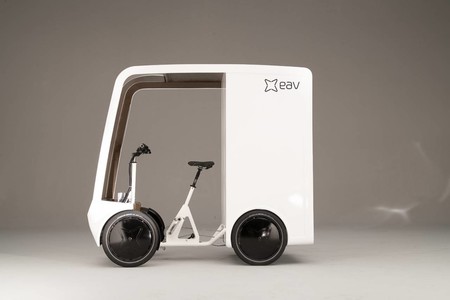 EAVan, una curiosa mezcla de bicicleta eléctrica y city van para las congestionadas ciudades de hoy