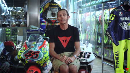 Valentino Rossi nos muestra en vídeo 24 años de historia de motociclismo desde su museo secreto