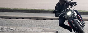 El modo lluvia, el truco para matar la ansiedad encima de una moto e ir más tranquilos aunque haga sol 