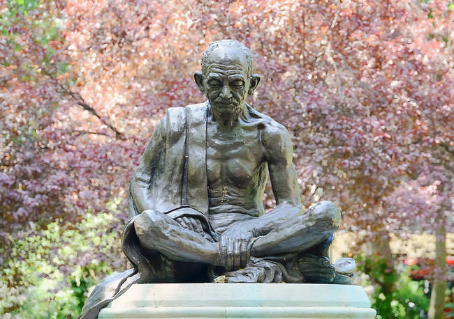 Mahatma Gandhi Sobre La Felicidad