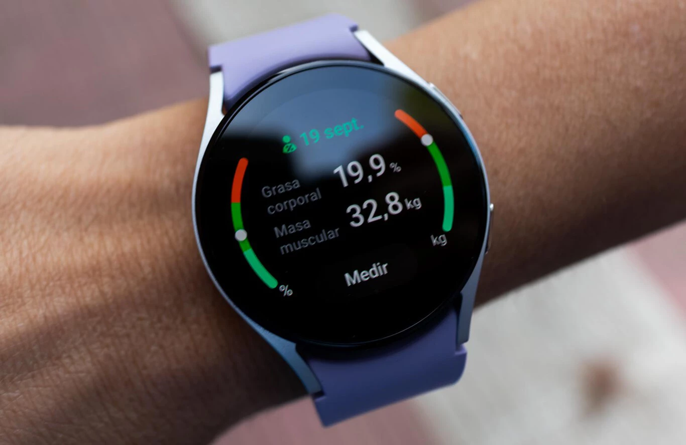 1366 2000 Samsung Galaxy Watch5