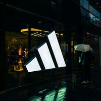 Adidas rebaja sus mejores zapatillas para running a solo 26 euros: comodidad y diseño al mejor precio 