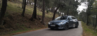 Personalidad y confort a los mandos del Toyota Corolla sedán