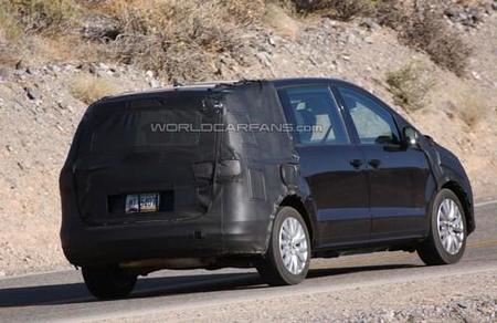 Volkswagen Sharan 2010 trasera