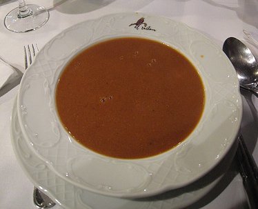 La sopa de marisco, un nutritivo clásico de la Navidad.