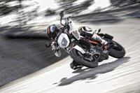 KTM 690 Duke, reinventada 18 años después