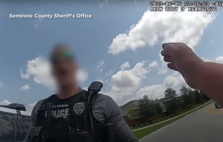 Policía detenido por exceder la velocidad