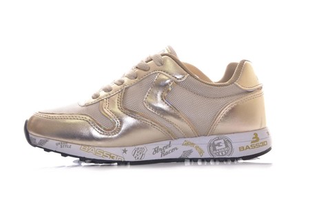 Zapatillas Xti rebajadas en eBay por sólo 15 euros y envío gratuito. ¡Nos ahorramos 25 euros!