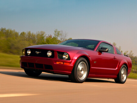 Ford Mustang Gt 2