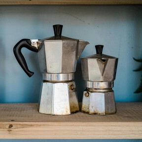 Cafetera italiana o moka: ¿cuál es mejor comprar? Consejos y modelos recomendados