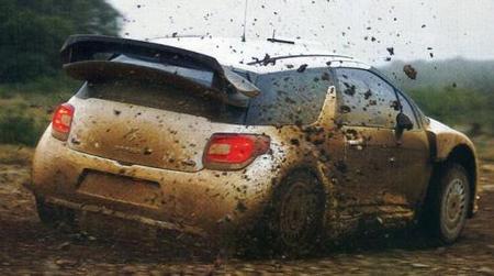 Al Citroën DS3 WRC también lo cazan de test
