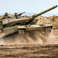 El coloso blindado de España: así es el Leopard 2E, el tanque más poderoso (y letal) del ejército español