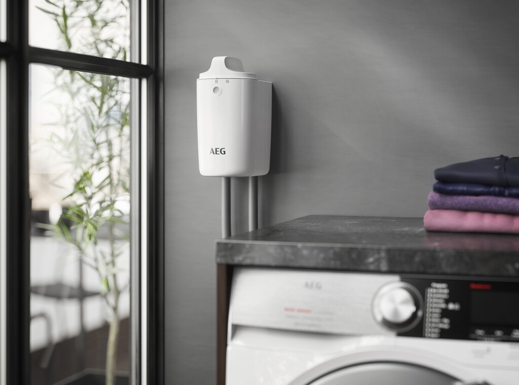 Este filtro para la lavadora quiere evitar que las fibras de microplásticos de tu ropa contaminen ríos y océanos