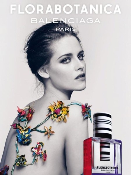 Mira cómo luce cacho Kristen Stewart para Balenciaga