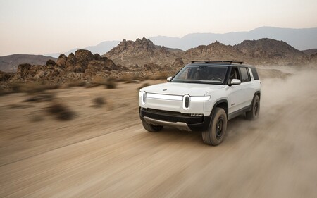 ¡Se viene! El todoterreno eléctrico Rivian R1S comenzará a venderse en Europa a principios de 2022