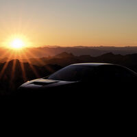 El próximo Subaru WRX se asoma en este teaser y confirma su lanzamiento este año