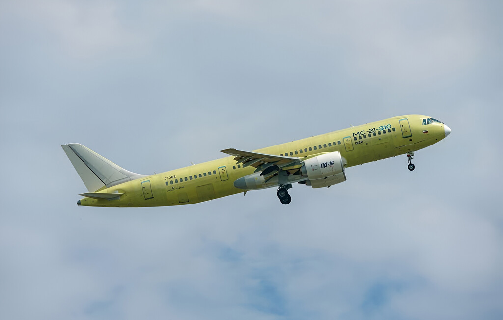 Rusia tenía un problema llamado Boeing y Airbus. Su avión nacional acaba de dar el paso que llevaba años esperando