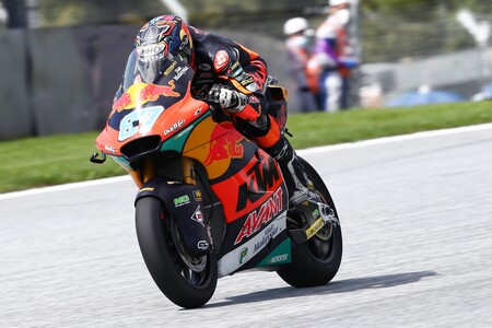 Remy Gardner priva a Ai Ogura de liderar los entrenamientos de Moto2 y Raúl Fernández ya reacciona
