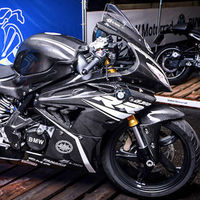 Una BMW G 310 RR de carbono se ha mostrado en Japón y podría ser el teaser de la deportiva pequeña de BMW