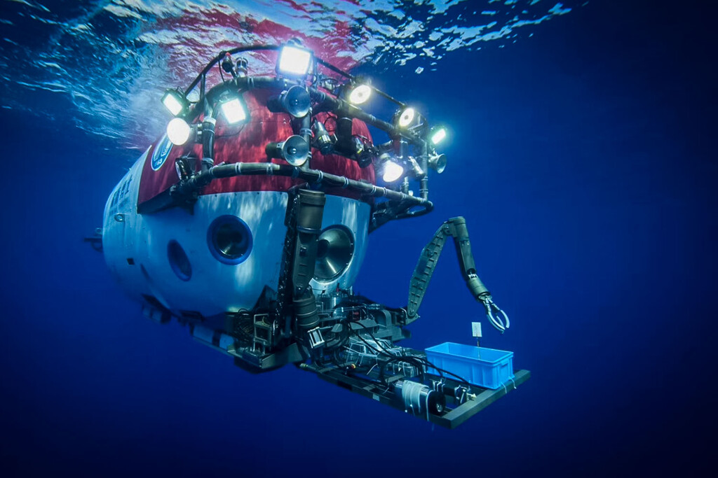 Tras el desastre del submarino para millonarios Titan, China planea llevar a más turistas ricos a 1.000 metros bajo el mar