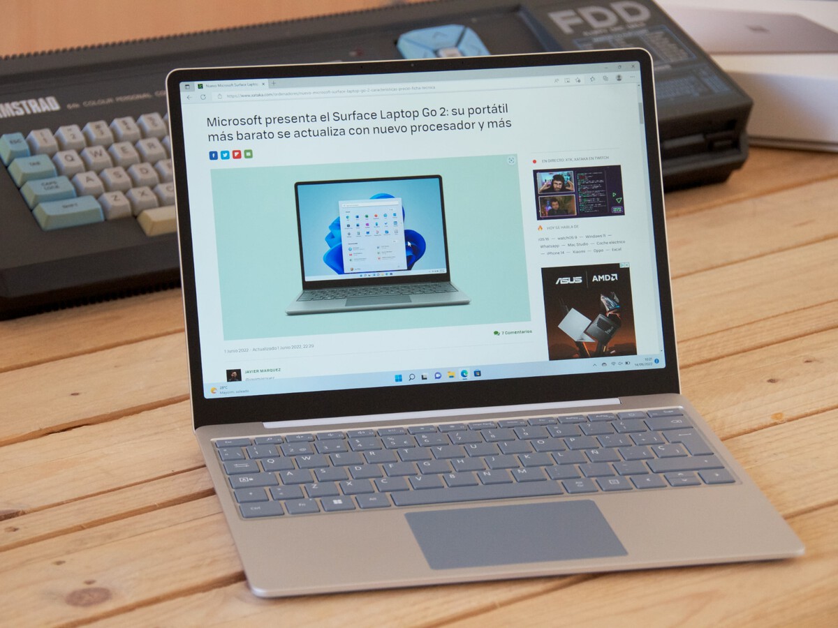 Microsoft Surface ® Laptop Go 2 1200_900.jpeg