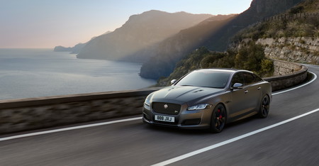 Jaguar Xjr575 4