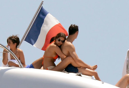 Qué bien se consuela Cristiano Ronaldo de vacaciones con Irina Shayk