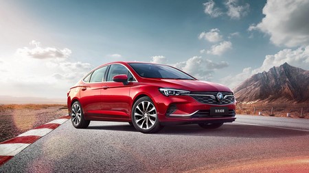 El Buick Verano 2020 estrena rostro: un Astra Sedán exclusivo para China