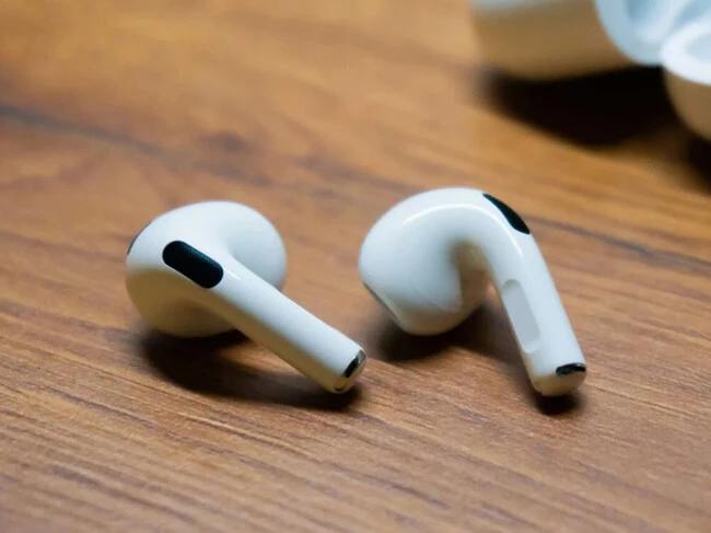AirPods