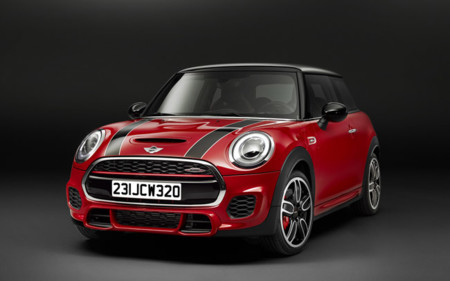 Así suena el MINI John Cooper Works 2015 rodando en circuito