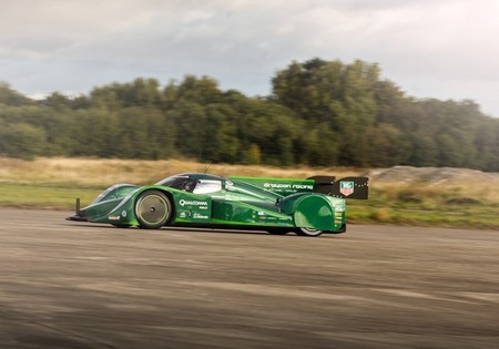 Drayson se supera con cuatro nuevos récords de velocidad