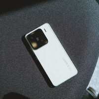 Xiaomi ha admitido fallos graves en HyperOS que ya están intentando solucionar: están afectando incluso al NFC impidiendo que podamos pagar  
