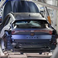 La guerra en Ucrania podría paralizar la fabricación de los SEAT y CUPRA híbridos enchufables, según el CEO de SEAT