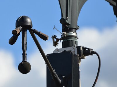 Contaminación acústica y radares de ruido: ¿son los decibelios para la DGT los nuevos km/h?