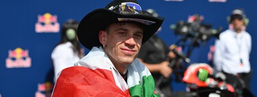 A Marco Bezzecchi le está pasando lo mismo que a Marc Márquez cuando ganaba: ahora caerse sale rentable en MotoGP 