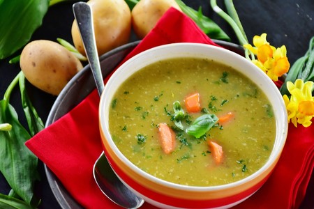 Cinco buenas razones para consumir más sopa esta temporada