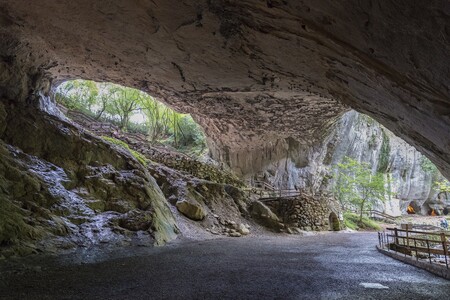 Cave G69ffa434d 1920
