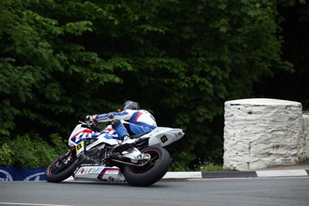 Guy Martin Tyco Bmw Iomtt 2016