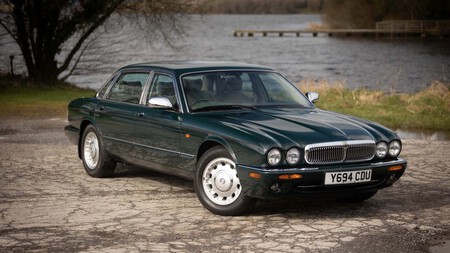 Daimler Queen Elizabeth Bonhams 0