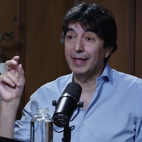 Valter Longo, experto en longevidad: “No dejar tres horas entre la cena y dormir puede alterar los ritmos circadianos”