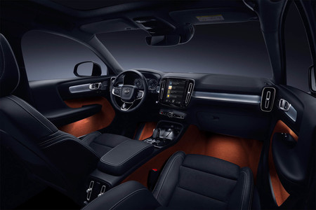 Volvo XC40 interior