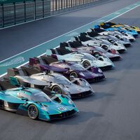 El Aston Martin Valkyrie LM es tan exclusivo que no puedes ni guardarlo en tu cochera, pero viene con ropa interior de regalo
