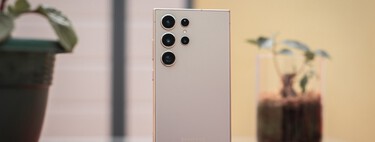 El Galaxy S25 Ultra se fija en el iPhone y sería el primer móvil Samsung en contar con conectividad por satélite