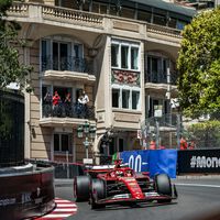 Charles Leclerc se perfila para ganar en Mónaco, Max Verstappen pincha y debacle de Fernando Alonso