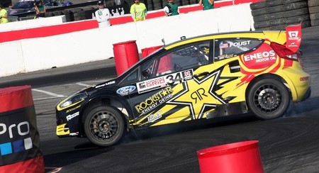 Tanner Foust le quita a Ken Block el título de rey de las Gymkhanas