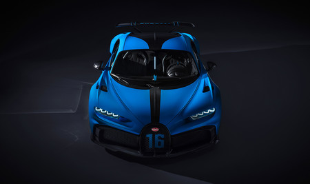 Bugatti Chiron Pur Sport 2020