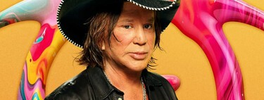 "No consigo películas de primera". Mickey Rourke, acusado de causar "lesiones en los genitales" a una compañera y expulsado de un reality, sabe dónde está su carrera