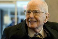 Economistas Notables: Ronald Coase